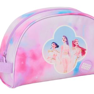 k pop "artist" necessaire